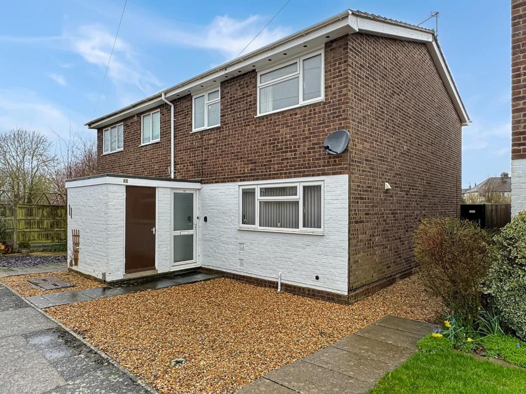 Spring Close, Histon, Cambridge 3 bed semidetached house for sale £
