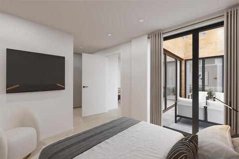 39 Park Place, London, W5 5NQ