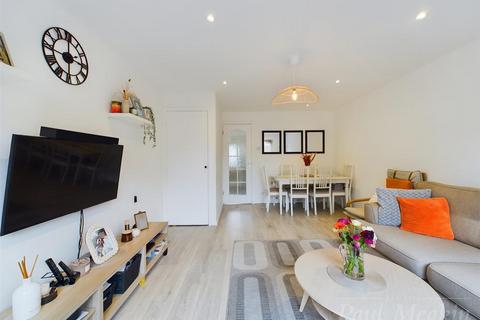 7 Ladygrove, Croydon, CR0 9LR