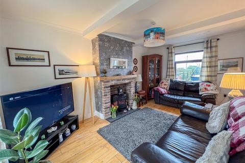 3 bedroom end of terrace house for sale - High Fair, Wooler