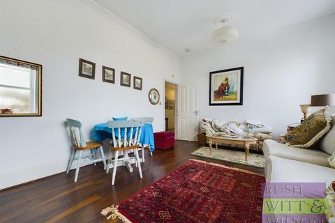 2 bedroom flat for sale, Robertson Terrace, Hastings