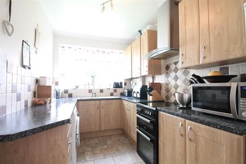 3 bedroom semi-detached house for sale - Wentworth Road, Coalville LE67