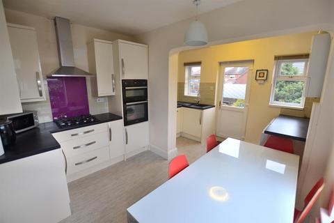 3 bedroom semi-detached house for sale - Ashleigh Drive, Loughborough LE11
