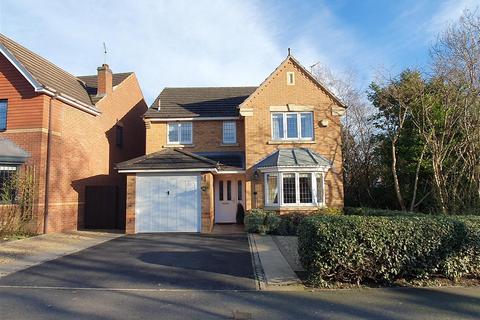 4 bedroom detached house for sale, Sandringham Road, Coalville LE67