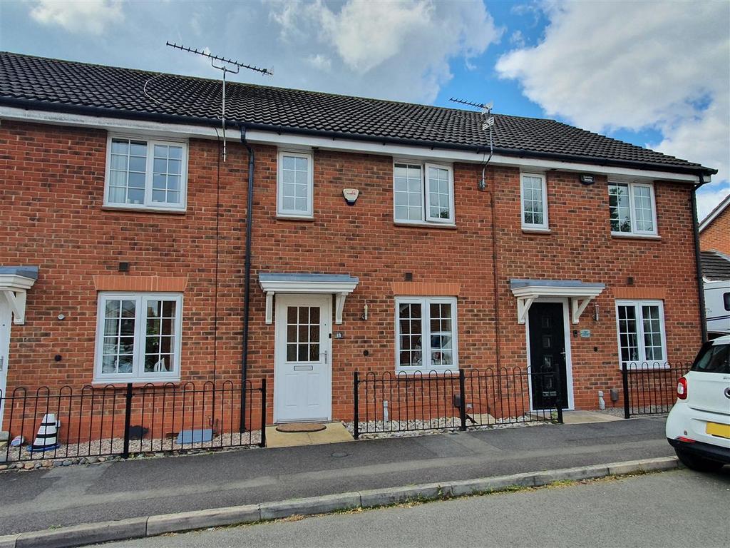 Abbey Close, Shepshed LE12 3 bed townhouse £215,000