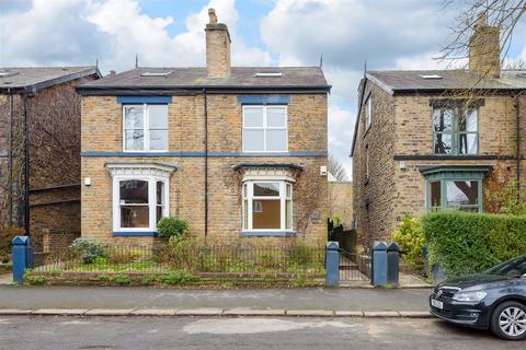 22 Crescent Road, Sheffield, S7 1HL
