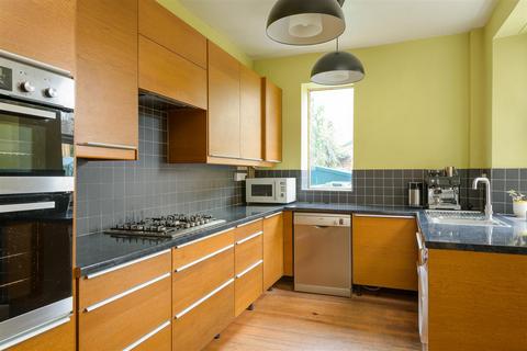 22 Crescent Road, Sheffield, S7 1HL