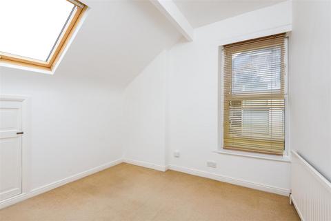 22 Crescent Road, Sheffield, S7 1HL
