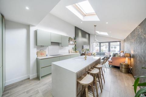 46 Willoughby Road, Kingston Upon Thames, KT2 6LJ