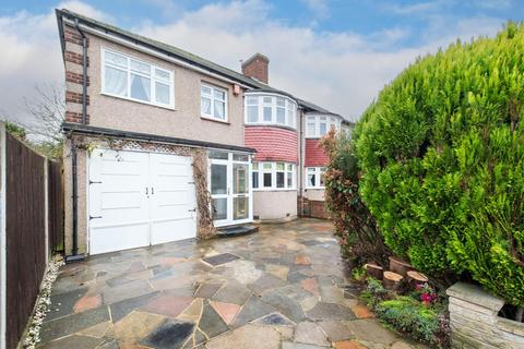 3 bedroom semi-detached house for sale - Lewis Road, Sidcup