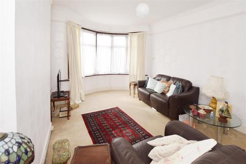 1 bedroom flat for sale, Dagmar Avenue, Wembley, Middlesex