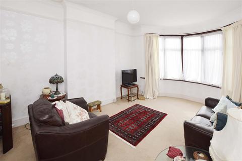 82a Dagmar Avenue, Wembley, HA9 8DF