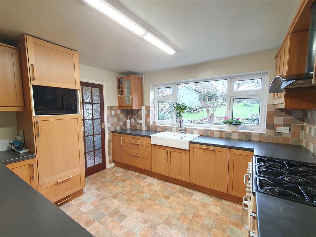 Talbot Street, Whitwick LE67 4 bed detached house for sale £375,000
