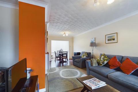 3 bedroom semi-detached house for sale, Station Road, Cromer