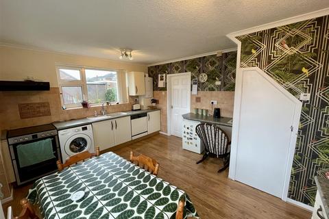 2 bedroom semi-detached bungalow for sale - Lazenby Crescent, Darlington