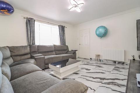 3 bedroom terraced house for sale, Aln Avenue, Newcastle Upon Tyne