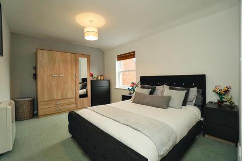 2 bedroom flat for sale, Wilkinson Court, Easingwold, York