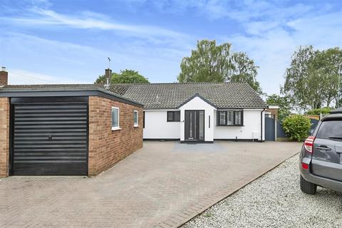 3 bedroom semi-detached bungalow for sale, Smedley Court, Egginton, Derby