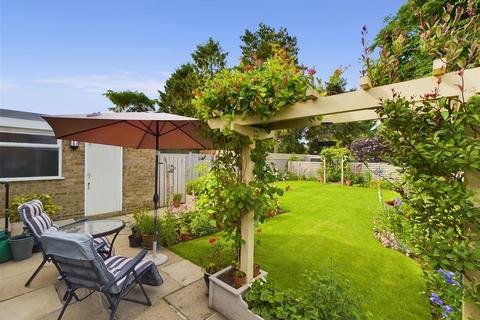 27 Low Moorgate, Rillington, Malton, YO17 8JW