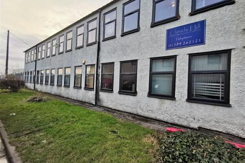 Office to rent, Leys Road, Brierley Hill