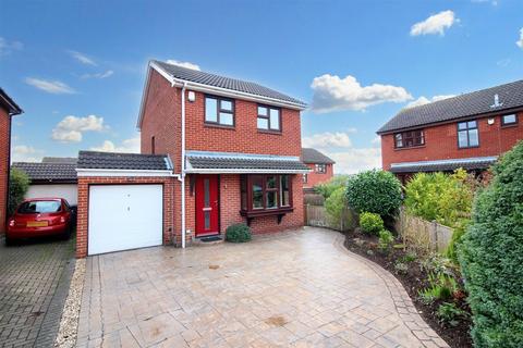 2 Aintree Close, Kimberley, Nottingham, NG16 2TT