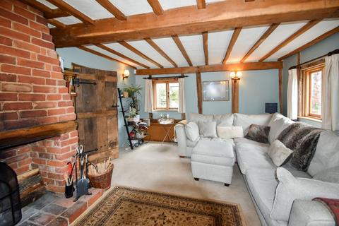 3 bedroom barn conversion for sale, Haffenden Quarter, Smarden TN27