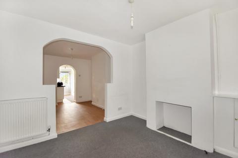 19 Whitfeld Road, Ashford, TN23 7TS