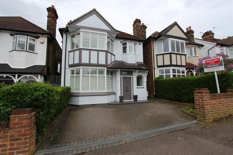 3 bedroom detached house for sale, Douglas Road, North Chingford