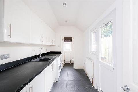 6 Douglas Road, London, E4 6DA