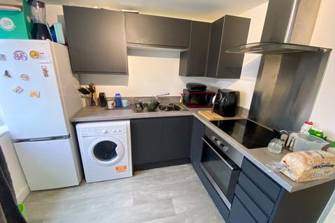 1 bedroom apartment for sale, Wheatley Court, Halifax HX2