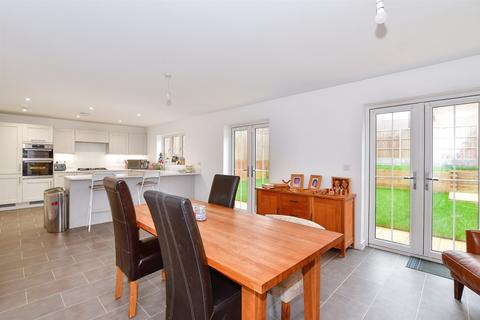 5 bedroom detached house for sale, Seladine Gardens, Coxheath, Maidstone, Kent