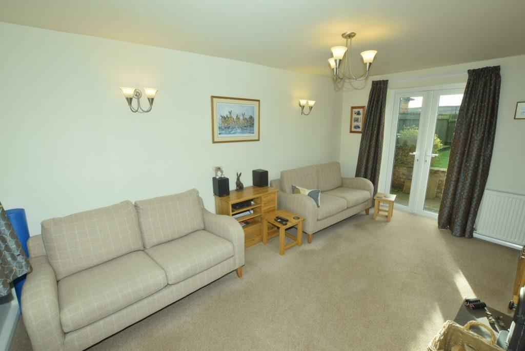 Grange Bank, Weaverthorpe. YO17 3 bed semidetached house for sale £