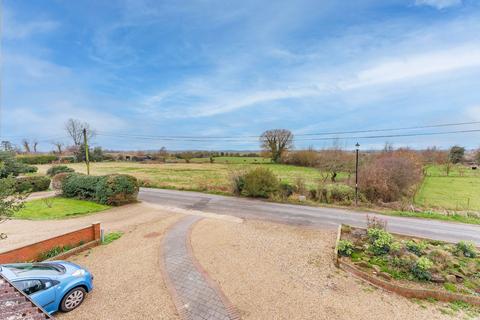 4 bedroom detached house for sale, Mill Road, Stokesby
