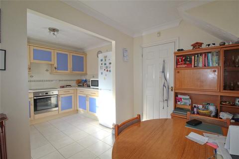 18 Quilling Close, Trowbridge, BA14 7HF