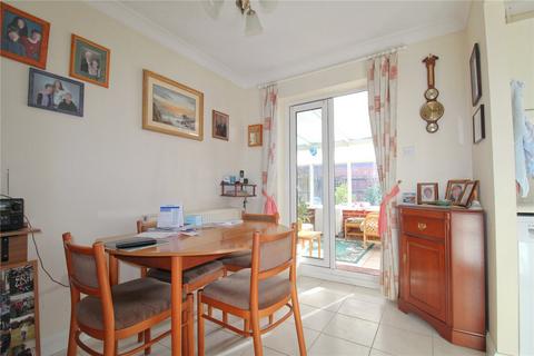 18 Quilling Close, Trowbridge, BA14 7HF