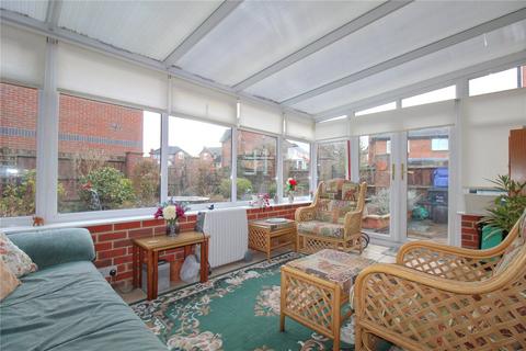 18 Quilling Close, Trowbridge, BA14 7HF