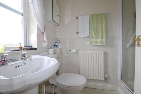 18 Quilling Close, Trowbridge, BA14 7HF