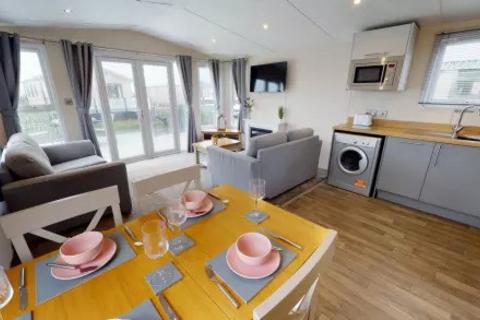 2 bedroom lodge for sale, Bridlington, Yorkshire, YO15