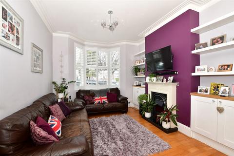 4 bedroom terraced house for sale, Coniston Road, Croydon, Surrey