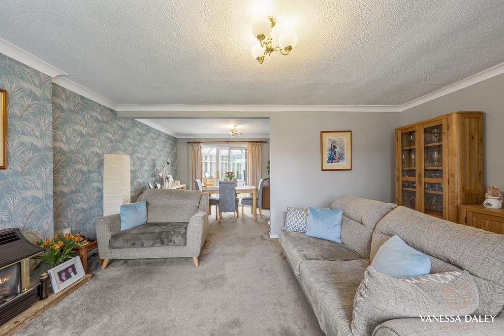 Dukes Meadow, Preston, PR2 4 bed detached house for sale £270,000