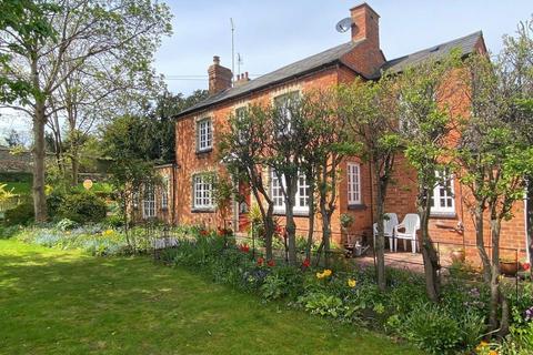 2 bedroom cottage for sale, Dallington Road, Dallington Village, Northampton NN5 7HN