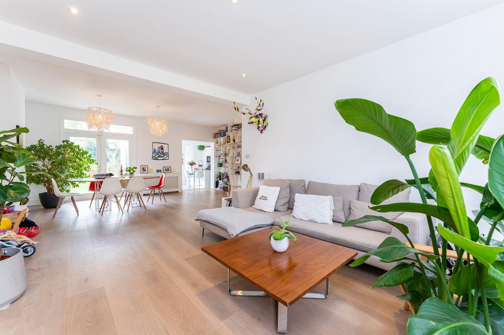 Leigh Gardens, Kensal Rise, London... 4 bed end of terrace house for