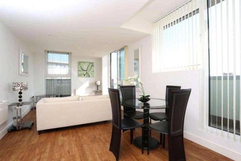 2 bedroom apartment to rent - Fathom Court, 2 Basin Approach, London, E16