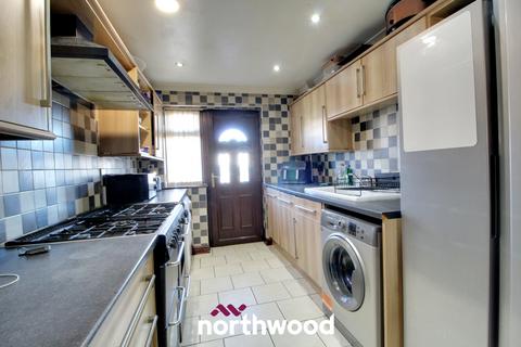 4 bedroom semi-detached house for sale, Exeter Road, Doncaster DN2