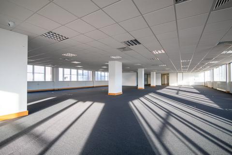 Office to rent, Suite 102, iMex Centre, 575-599 Maxted Road, Hemel Hempstead, HP2 7DX