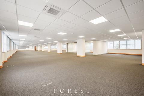 Office to rent, Suite 102, iMex Centre, 575-599 Maxted Road, Hemel Hempstead, HP2 7DX