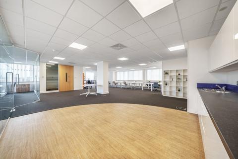 Office to rent, Suite 304, iMex Centre, 575-599 Maxted Road, Hemel Hempstead, HP2 7DX