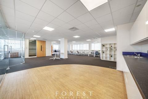 Office to rent, Suite 304, iMex Centre, 575-599 Maxted Road, Hemel Hempstead, HP2 7DX