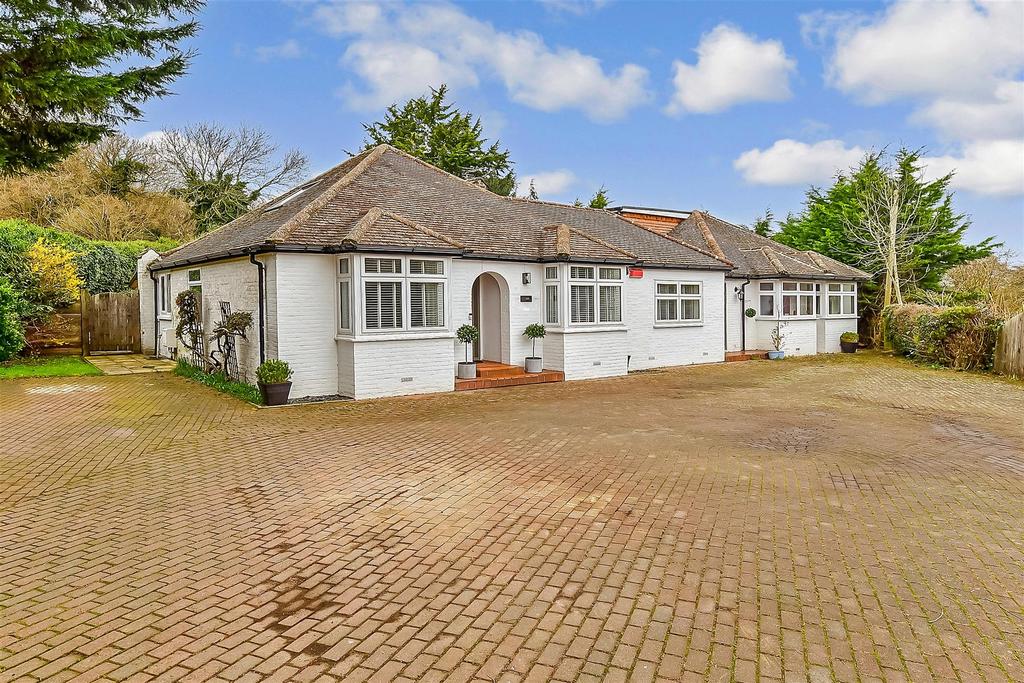 Ashford Road, Chartham, Canterbury, Kent 6 bed detached house for sale