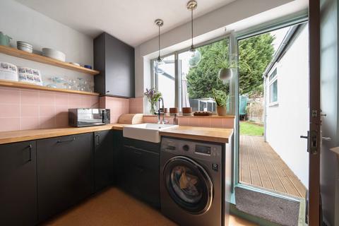 10 Offenham Road, London, SE9 4LY